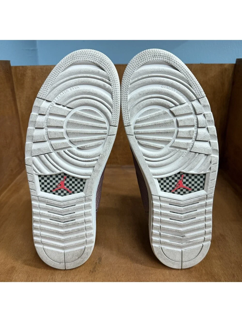 Nike ***please smokey